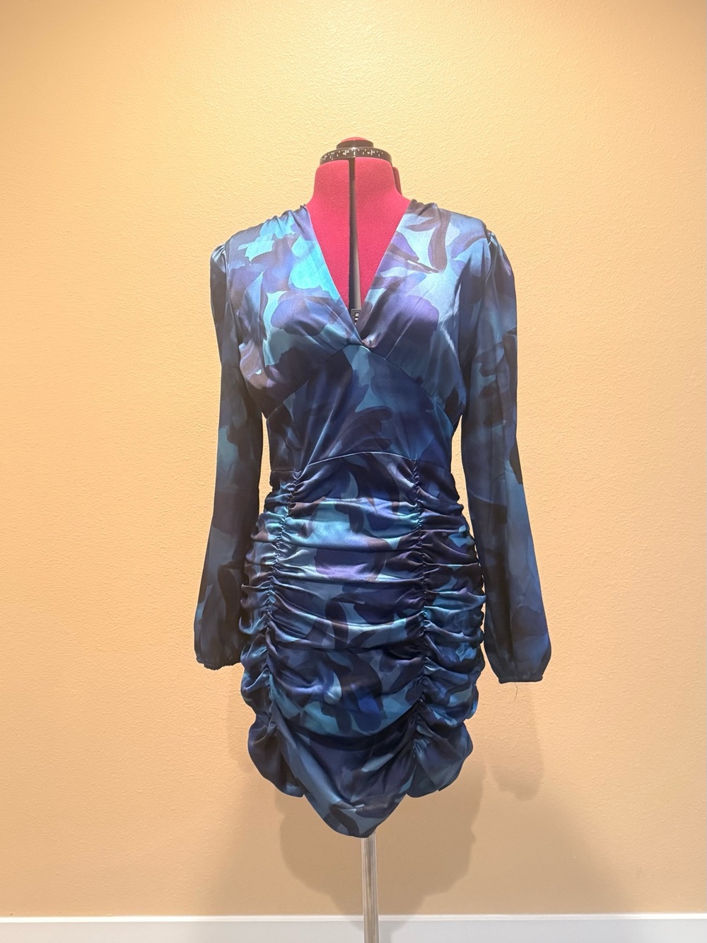 Blue Satin Ruched V-Neck Long Sleeve Dress